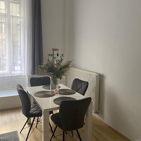 Blue Danube Apartment Downtown With Free Parking Budapest Eksteriør bilde
